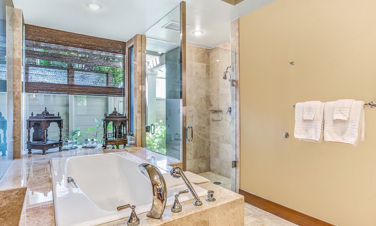 Photo of Bathroom in Kaupulehu
