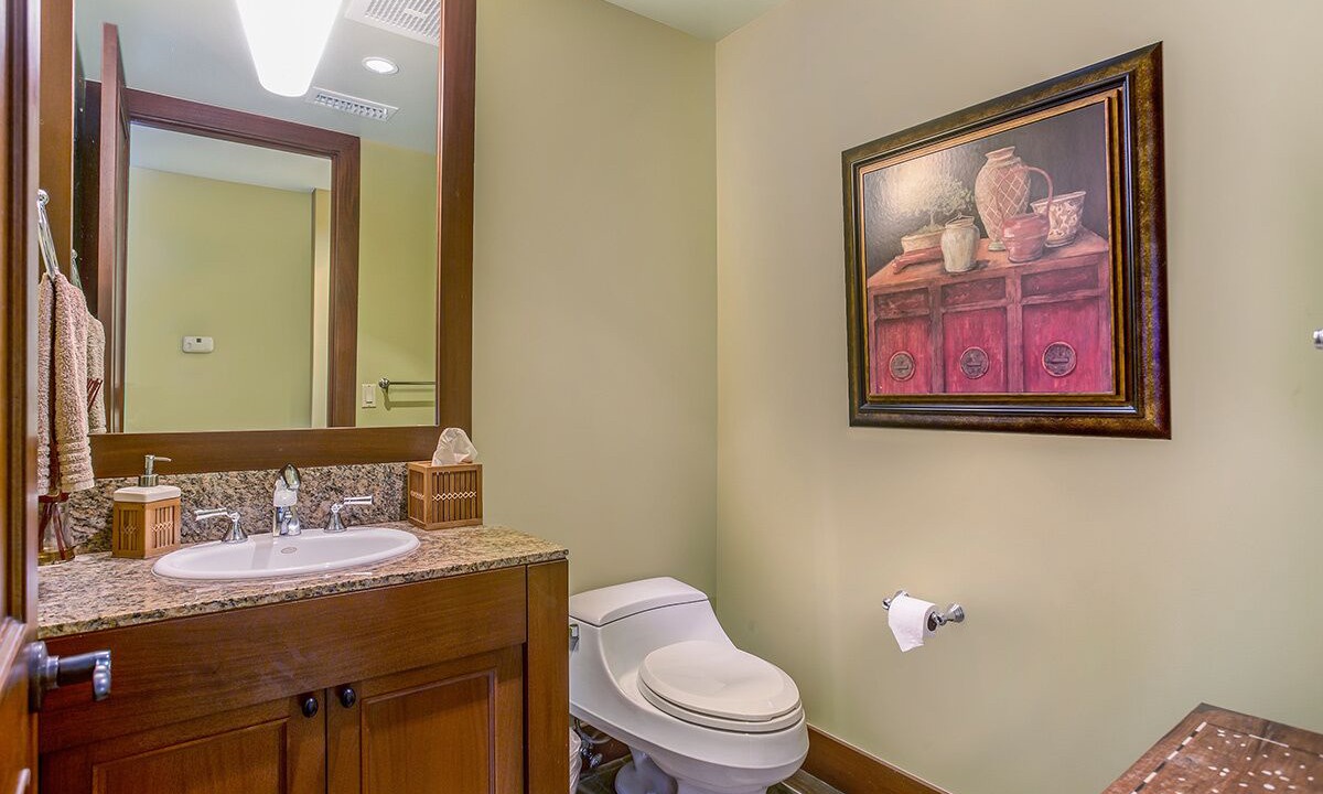 Photo of Bathroom in Kaupulehu