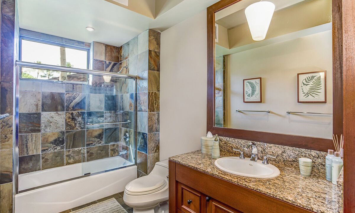 Photo of Bathroom in Kaupulehu