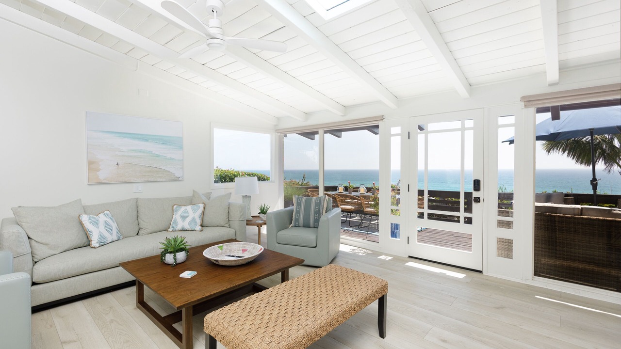 Photo of Livingroom in Del Mar