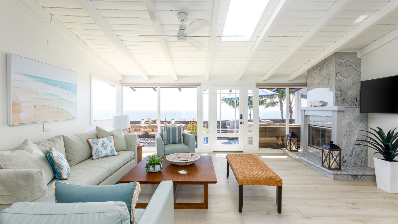 Photo of Livingroom in Del Mar