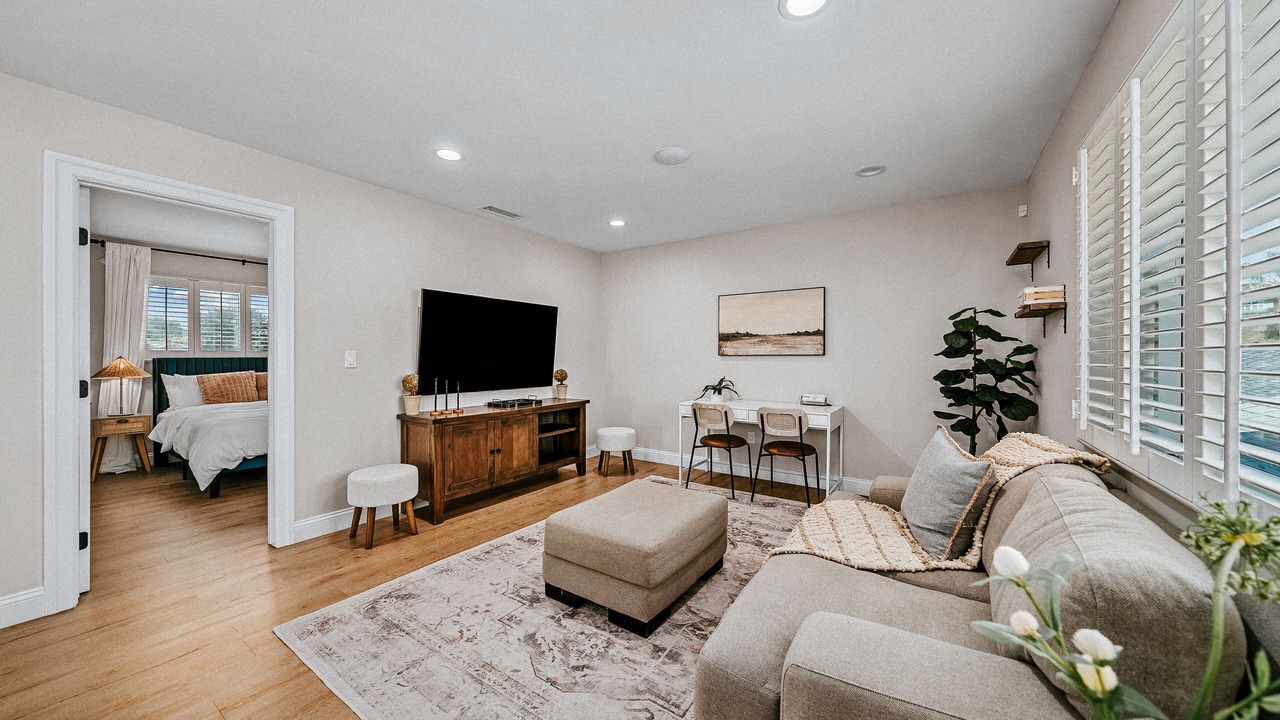 Photo of Livingroom in Pacific Beach