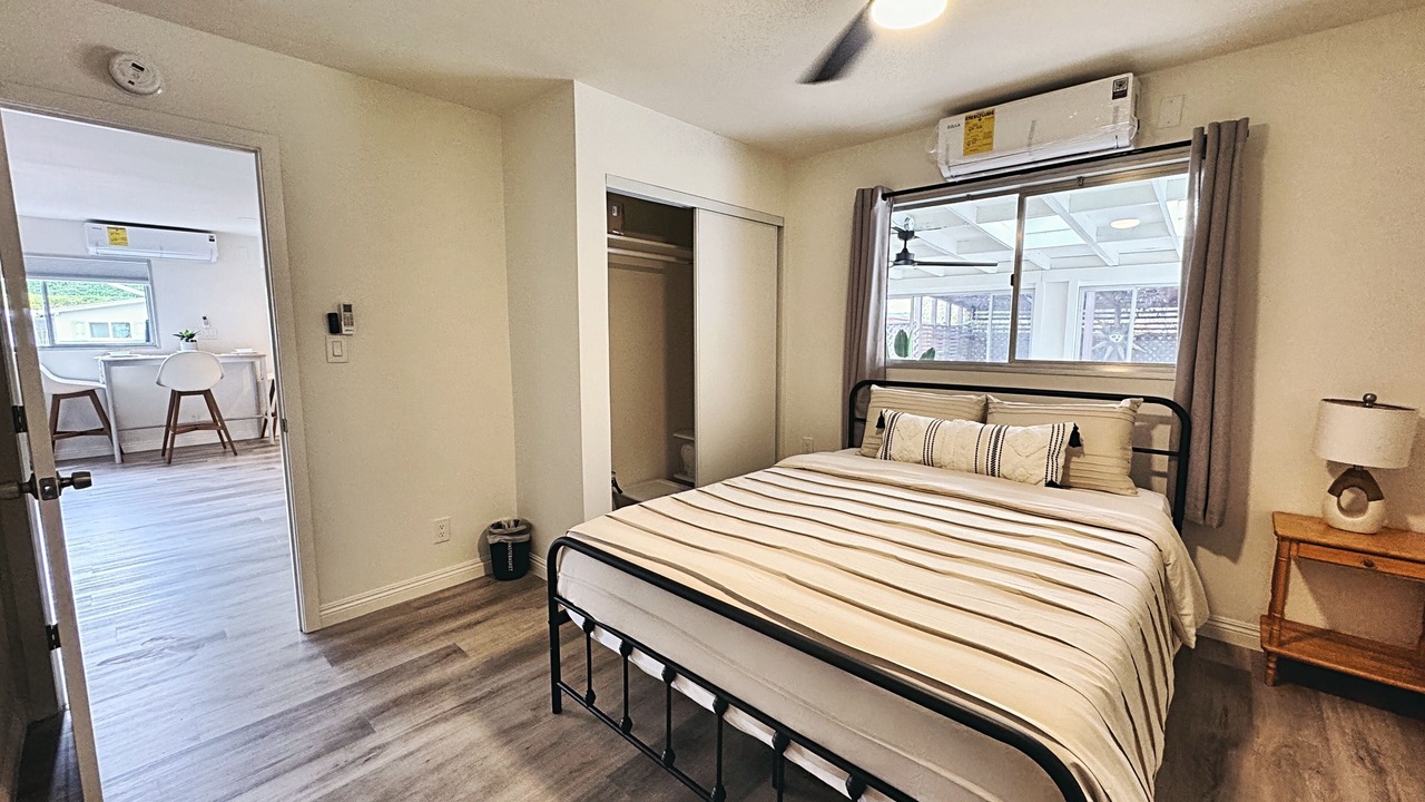 Photo of Bedroom in Clairemont