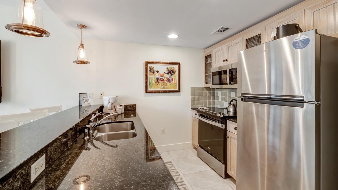 Photo of Kitchen in Baytowne Wharf