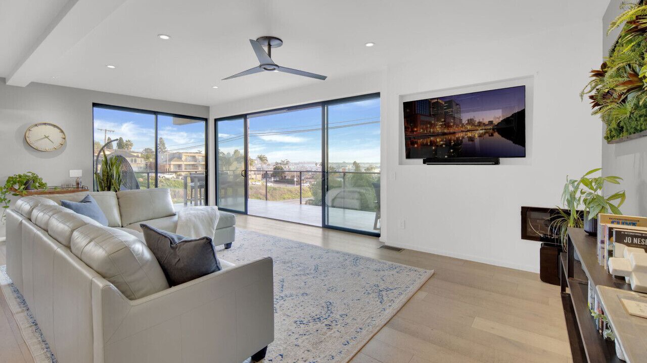 Photo of Bedroom in Mission Hills