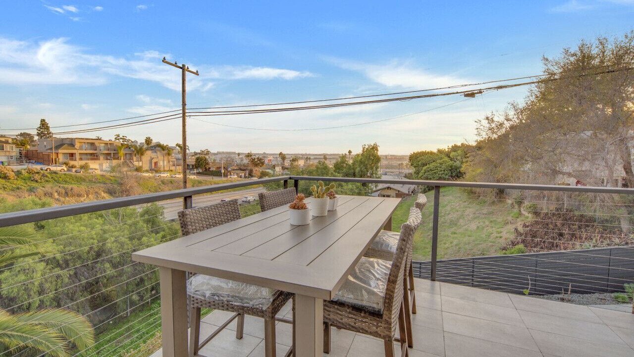Photo of Outdoor in Mission Hills