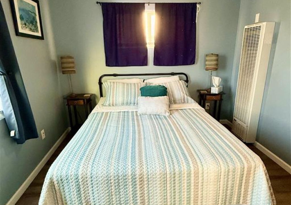 Photo of Bedroom in Clairemont Mesa West