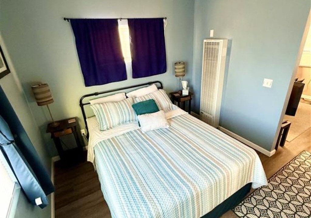 Photo of Bedroom in Clairemont Mesa West