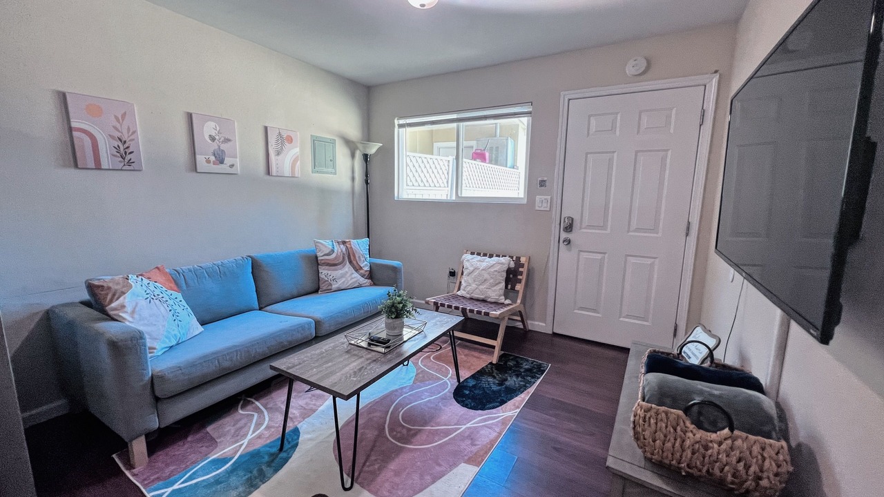 Photo of Livingroom in Allied Gardens