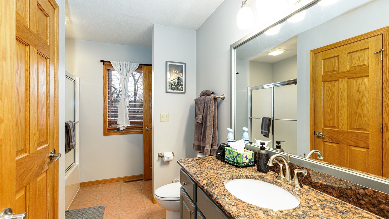 Photo of Bathroom in The Galena Territory
