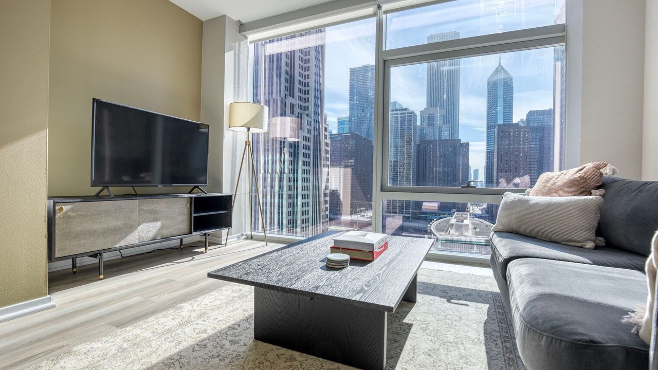 Photo of Livingroom in Streeterville