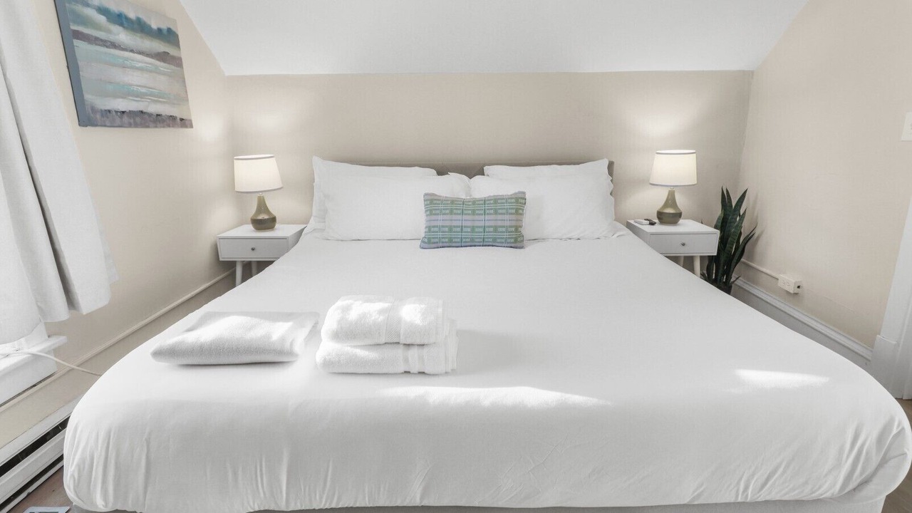 Photo of Bedroom in Libertyville