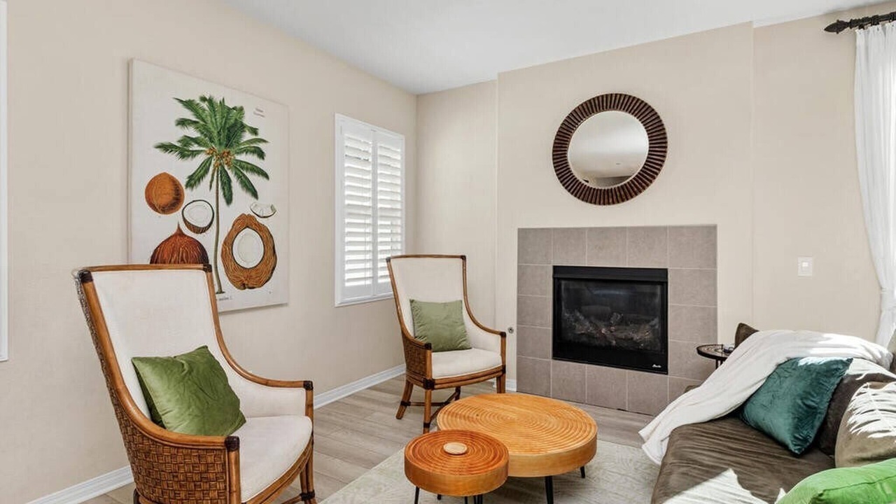 Photo of Livingroom in Allied Gardens