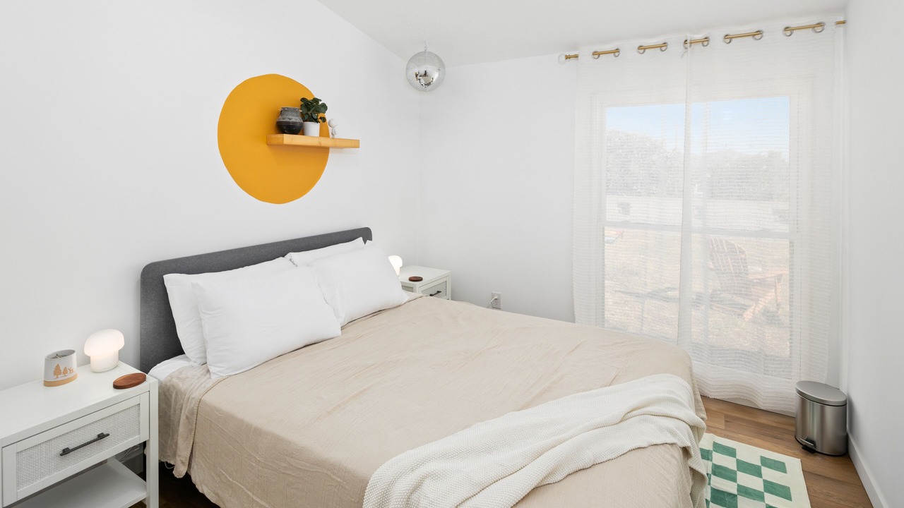 Photo of Bedroom in Serra Mesa