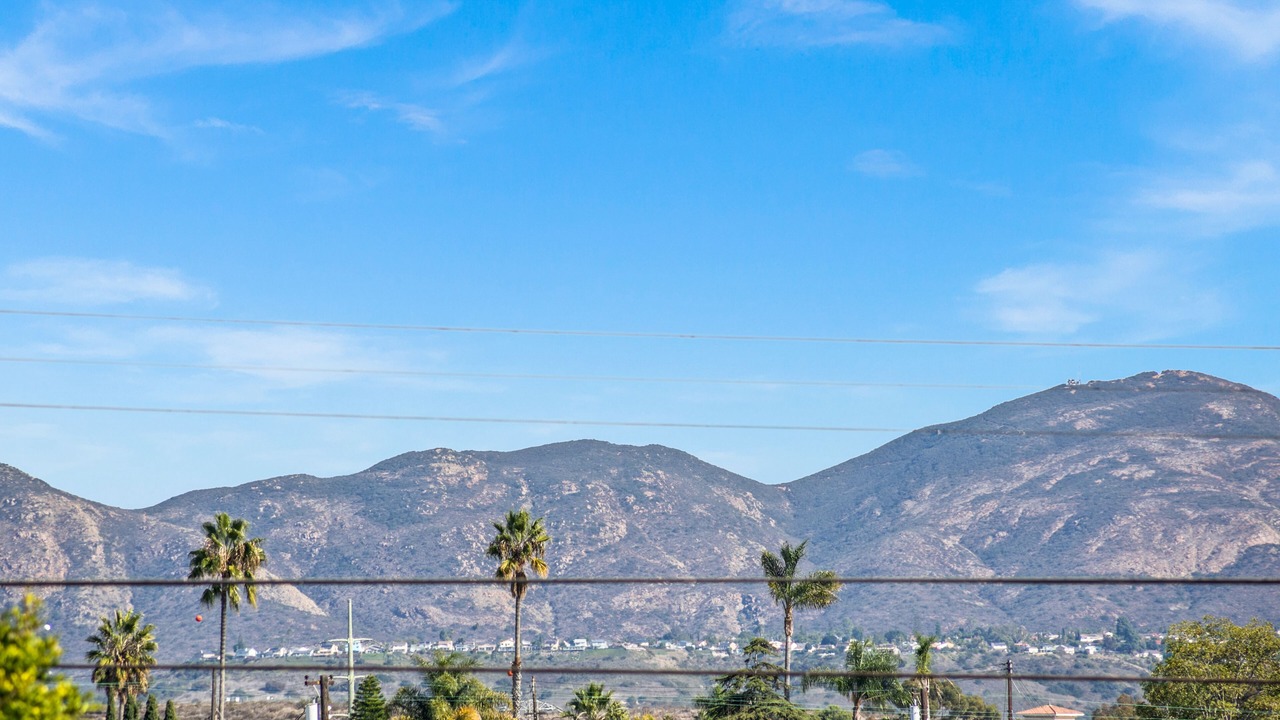 Photo of Outdoor in Serra Mesa