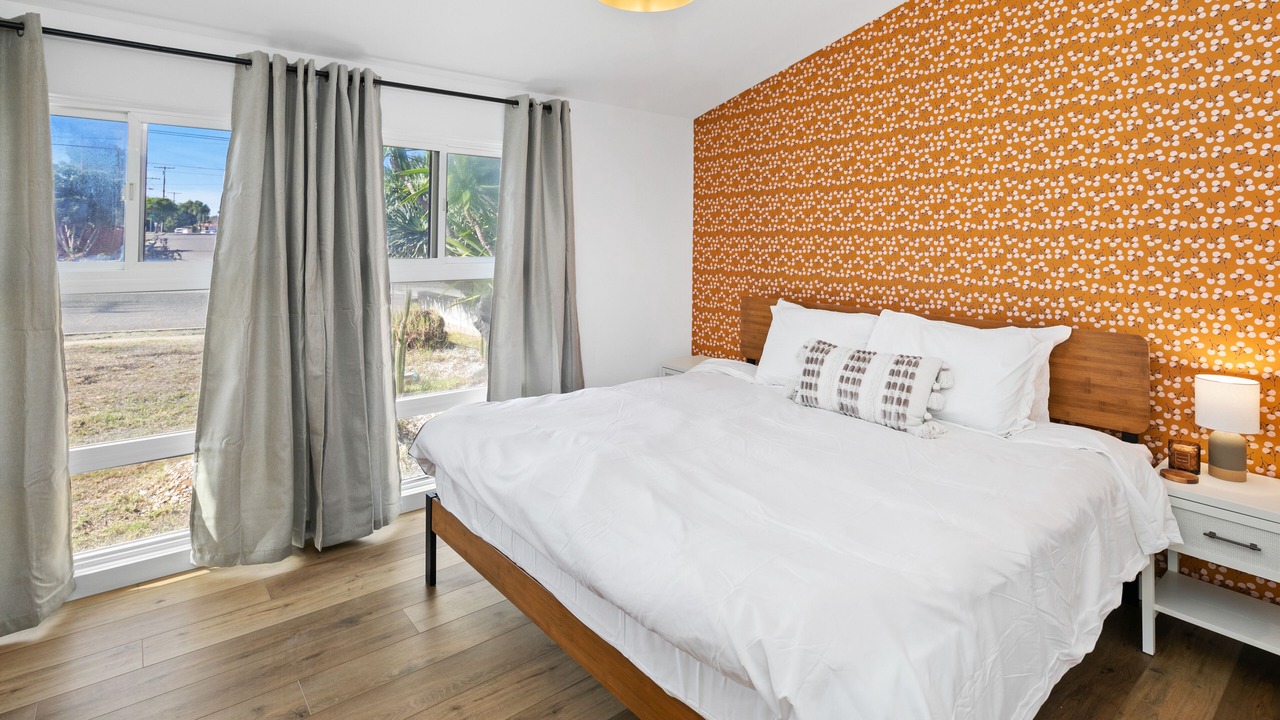 Photo of Bedroom in Serra Mesa
