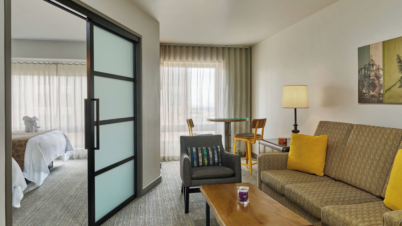 Photo of Livingroom in Civic Core