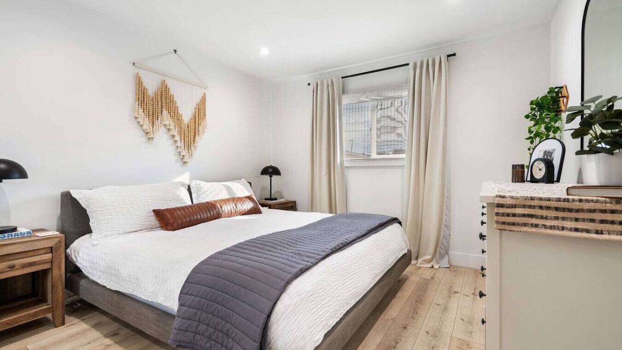 Photo of Bedroom in Clairemont