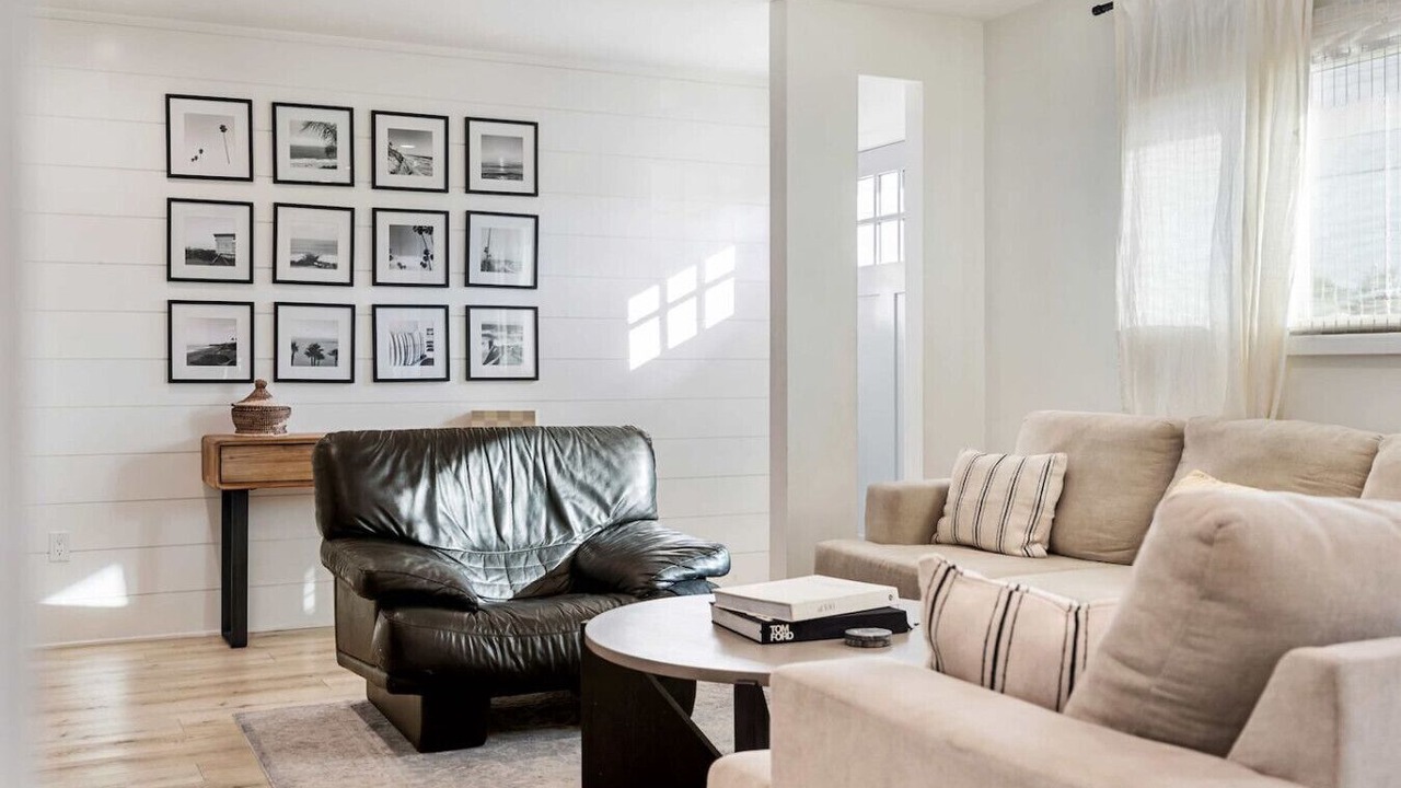 Photo of Livingroom in Clairemont