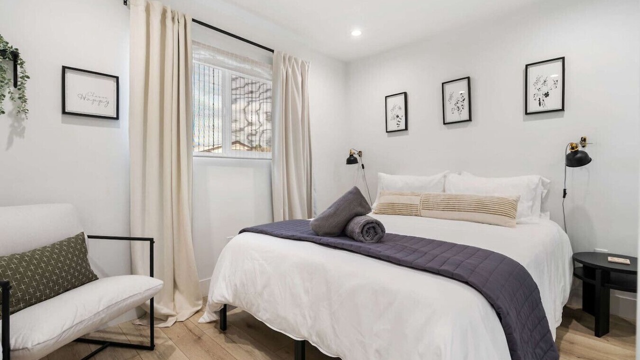 Photo of Bedroom in Clairemont