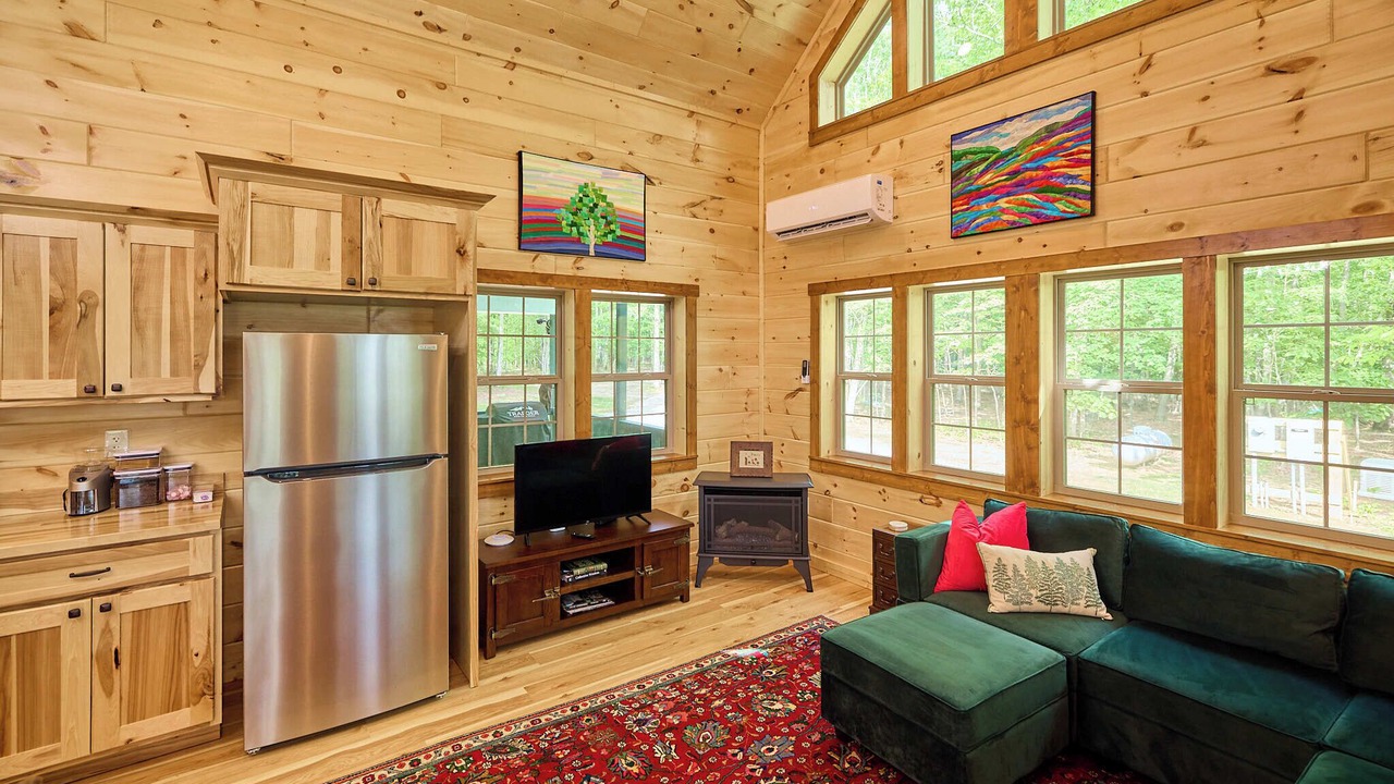 Photo of Livingroom in Sewanee