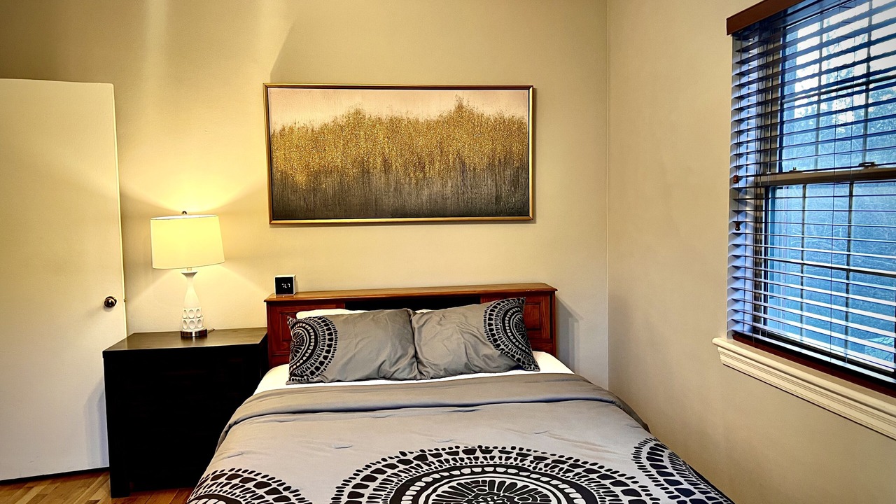 Photo of Bedroom in Garden Hills