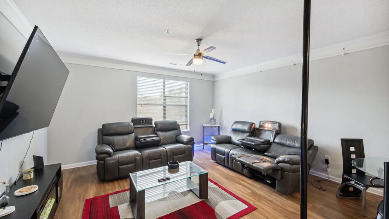 Photo of Livingroom in Atlantic Station Area