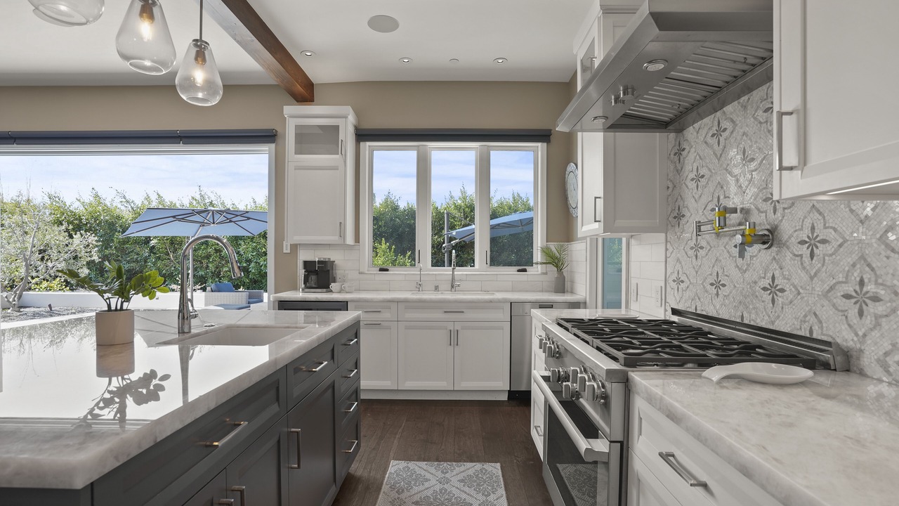 Photo of Kitchen in Upper Hermosa