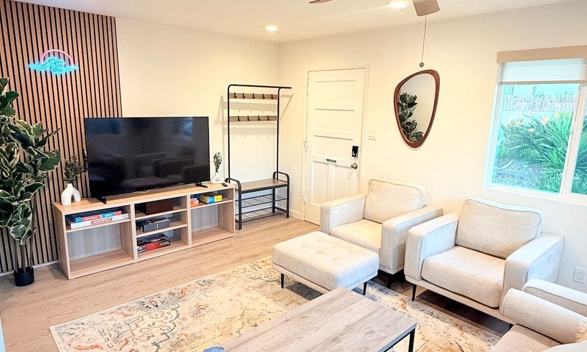Photo of Livingroom in Linda Vista