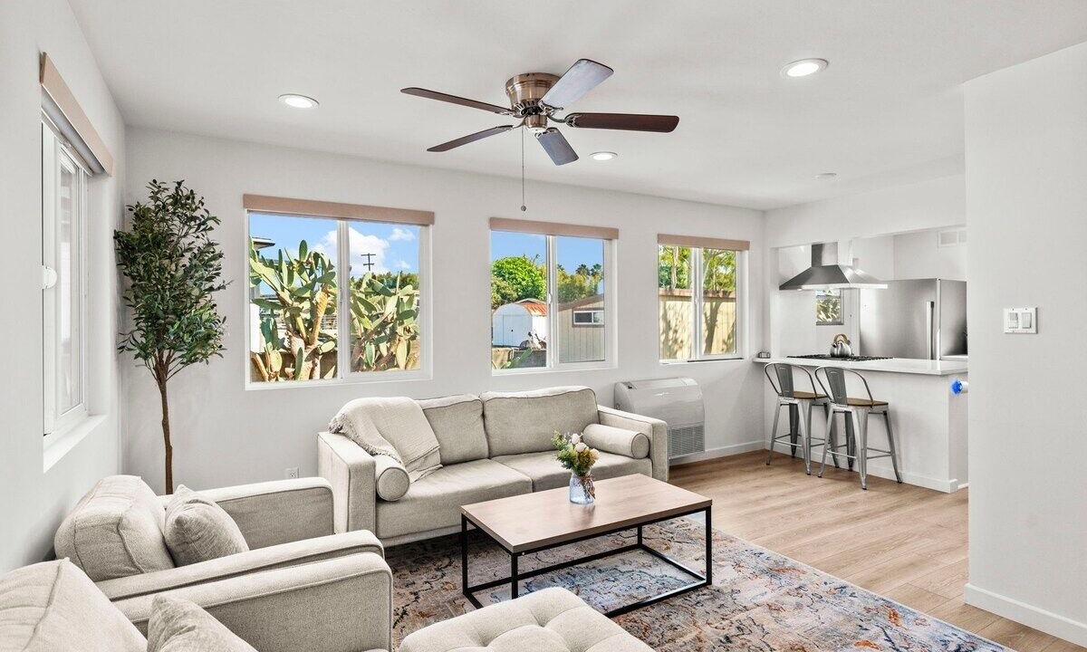 Photo of Livingroom in Linda Vista