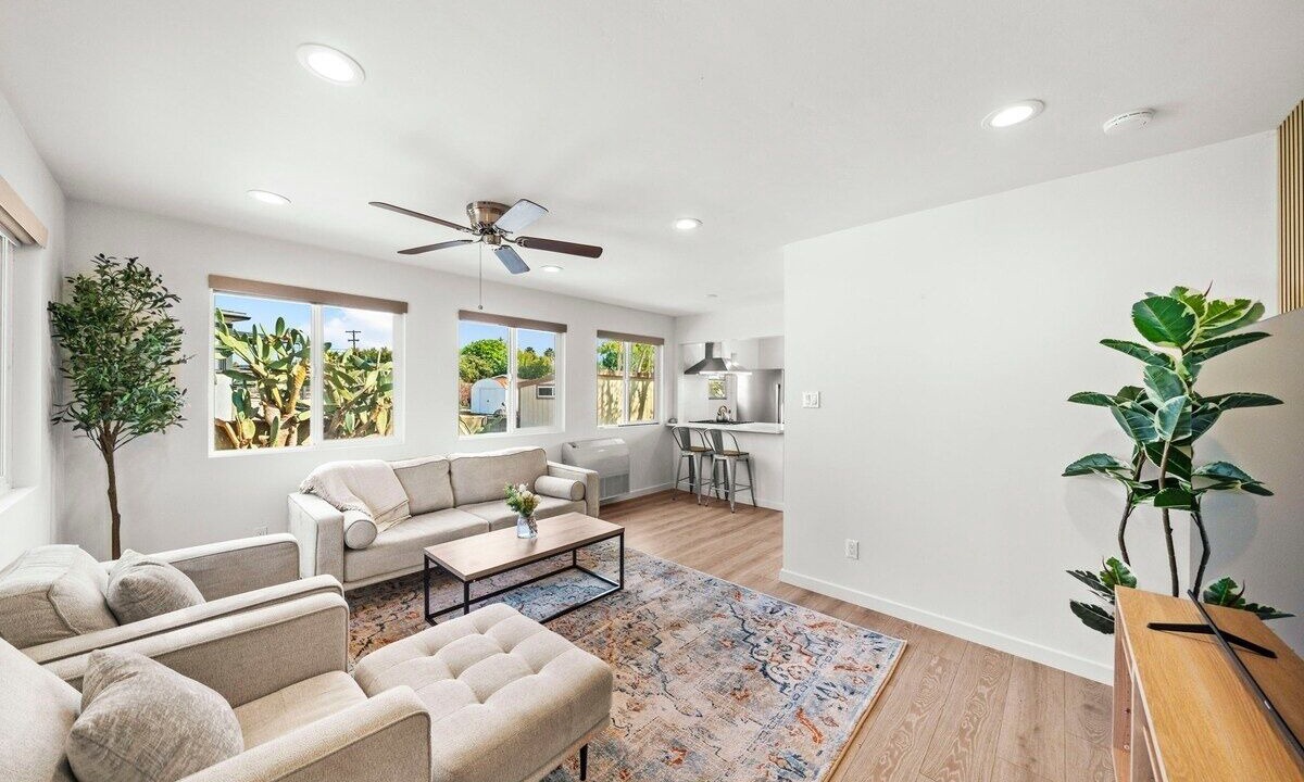 Photo of Livingroom in Linda Vista