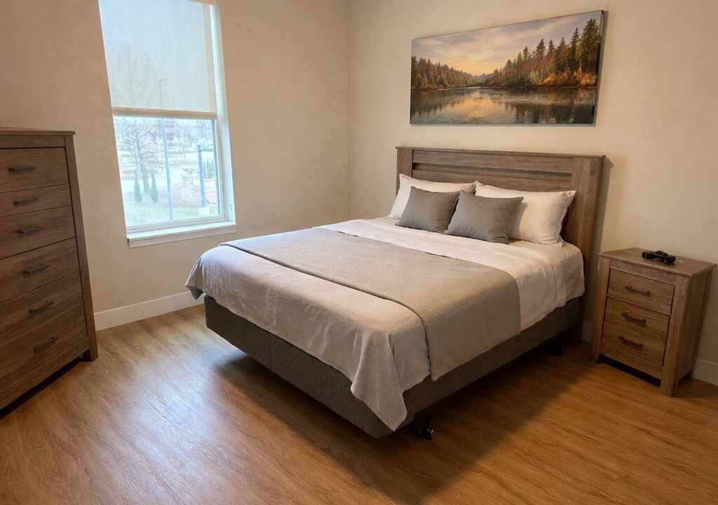 Photo of Bedroom in Lake St Louis