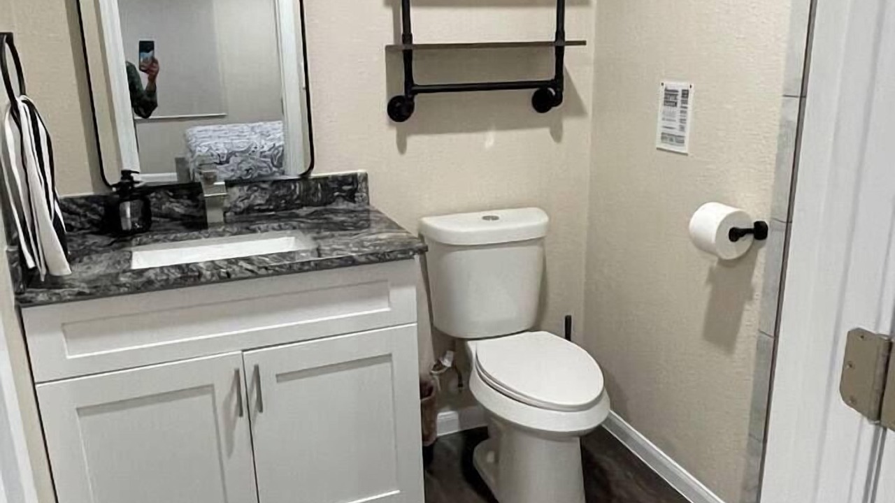 Photo of Bathroom in Spicewood