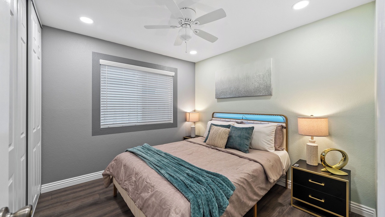 Photo of Bedroom in Mira Mesa