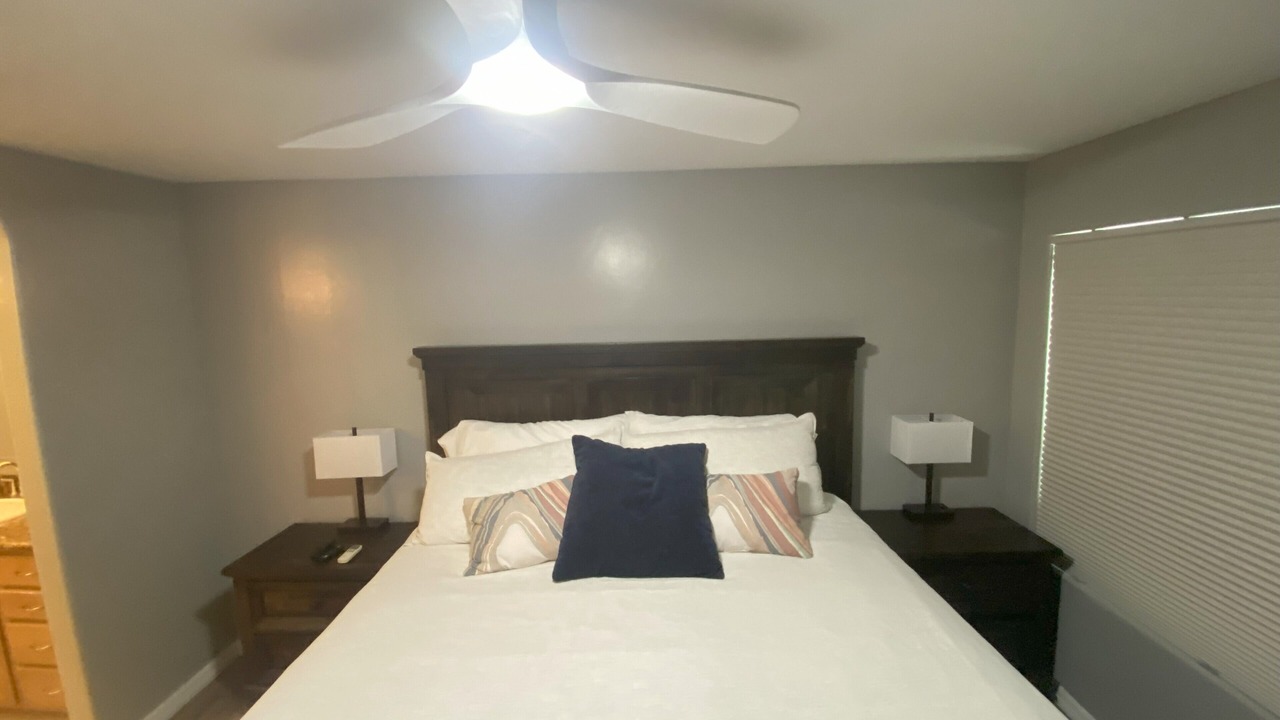 Photo of Bedroom in Clairemont