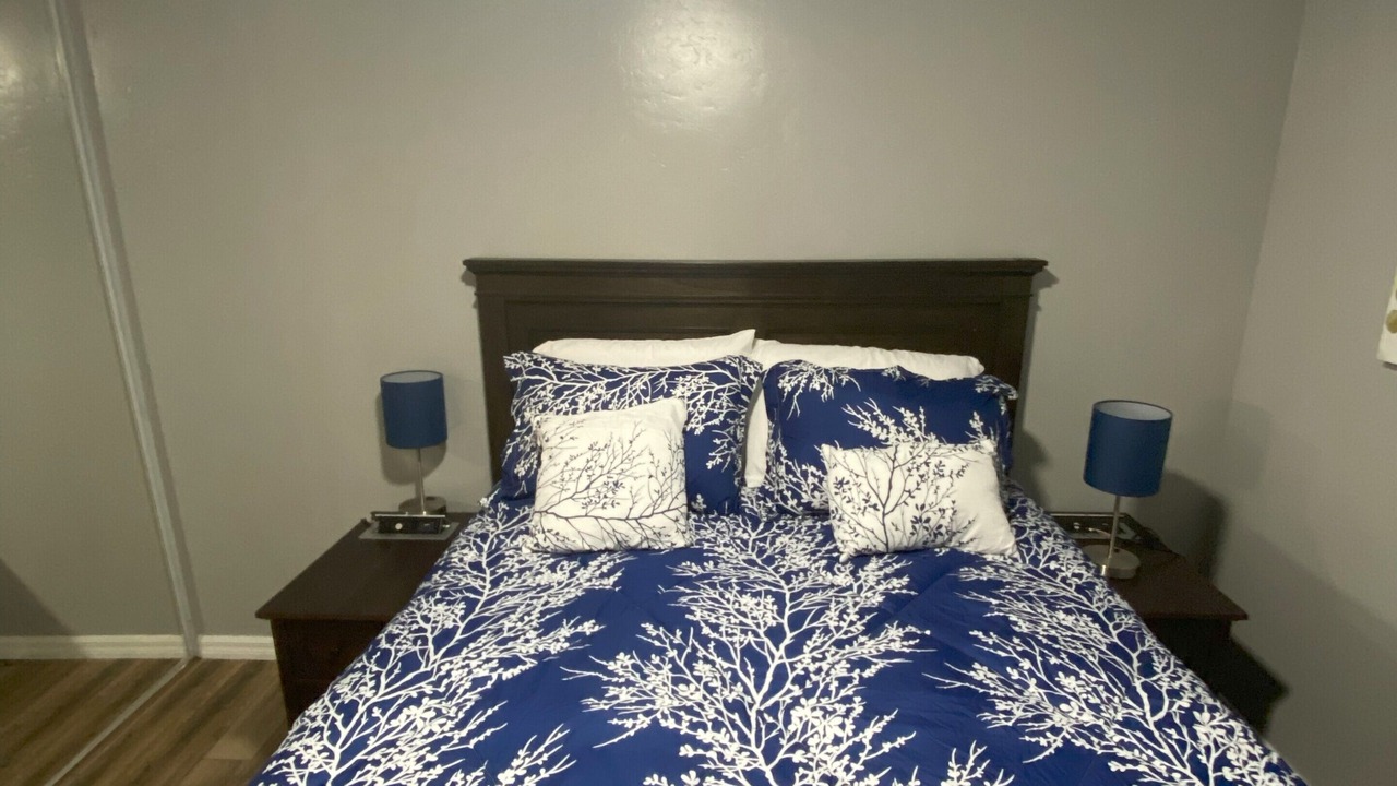 Photo of Bedroom in Clairemont