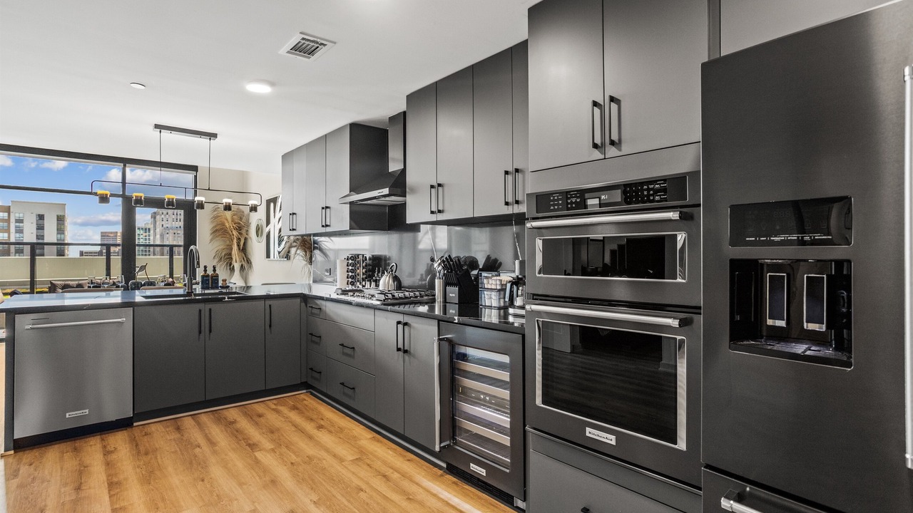 Photo of Kitchen in Peachtree Center