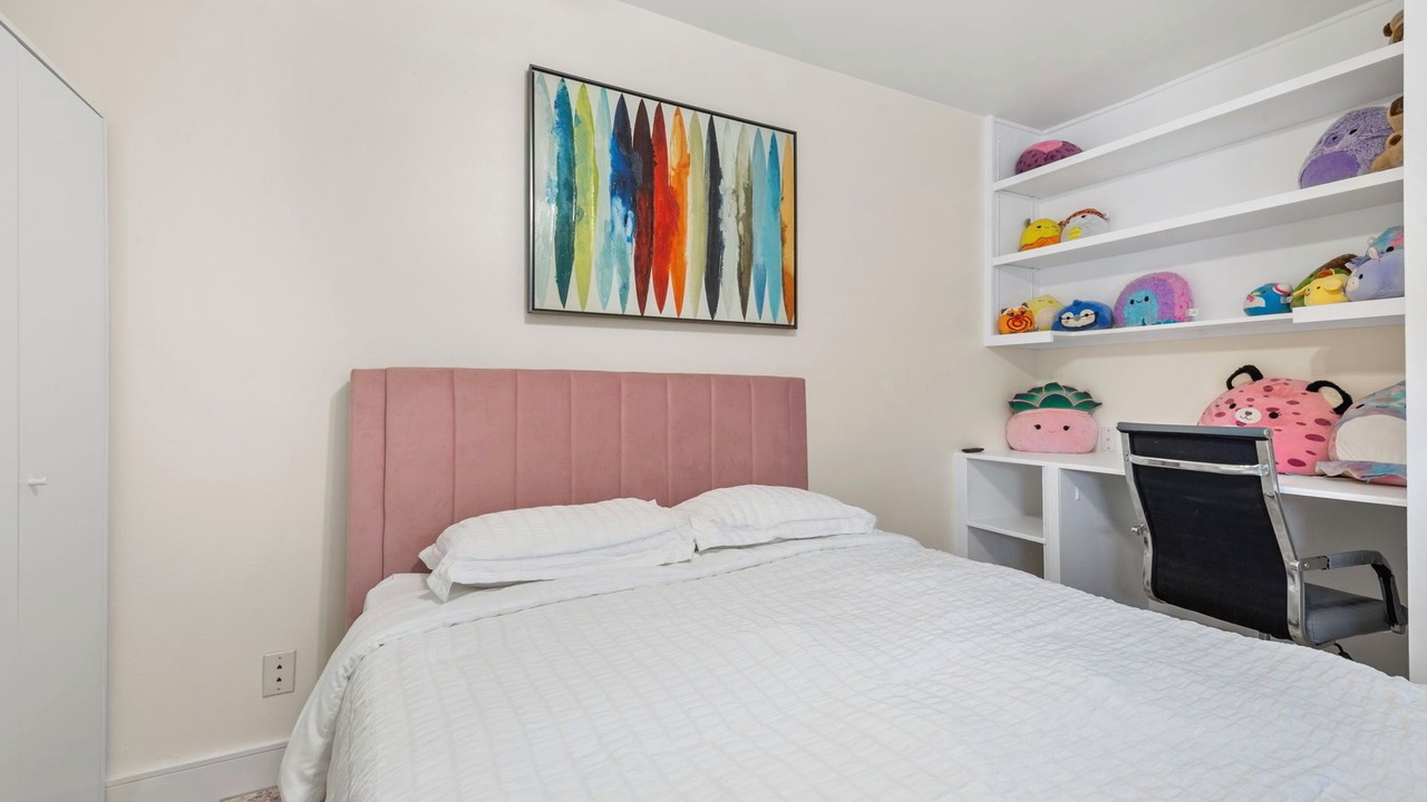 Photo of Bedroom in University City