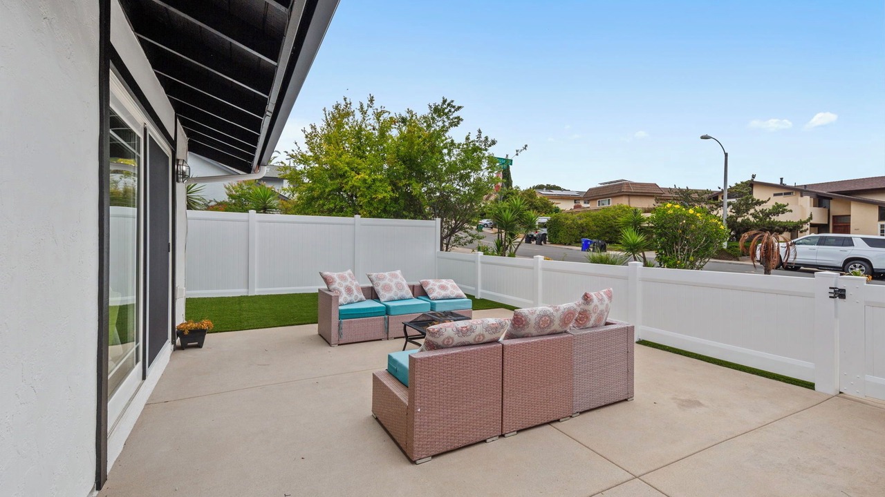 Photo of Patio Balcony in University City