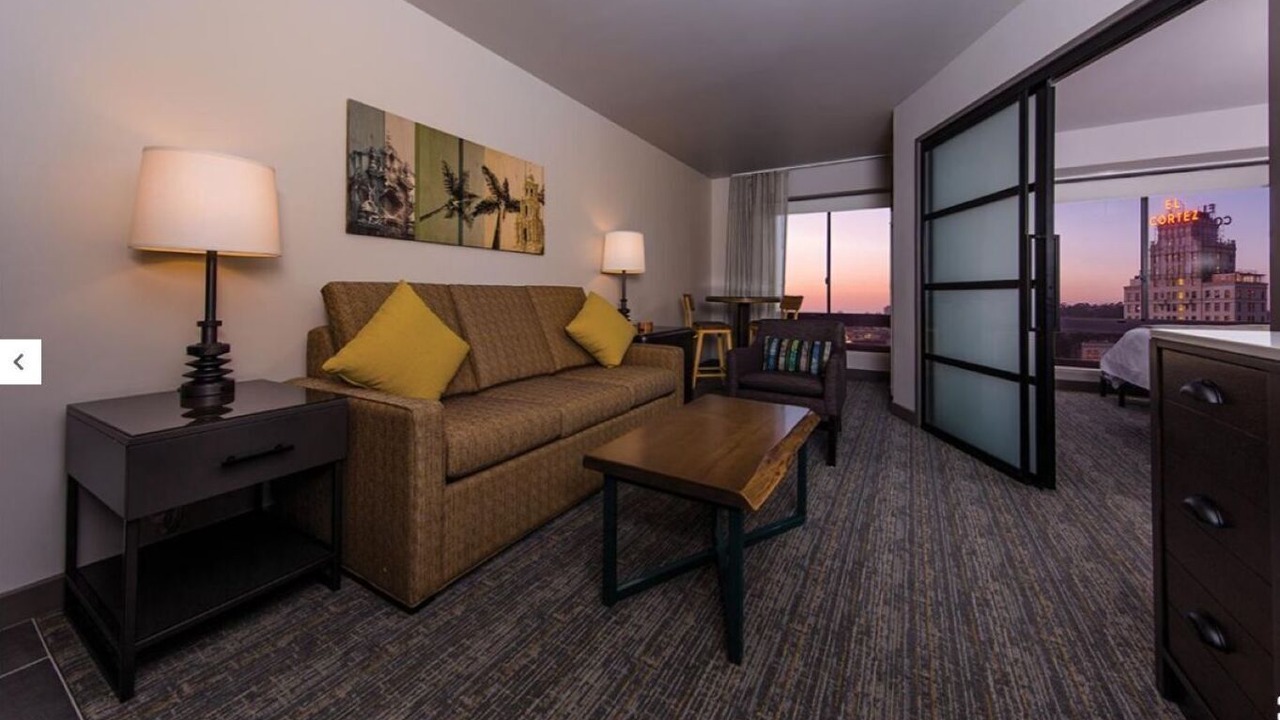 Photo of Livingroom in Civic Core