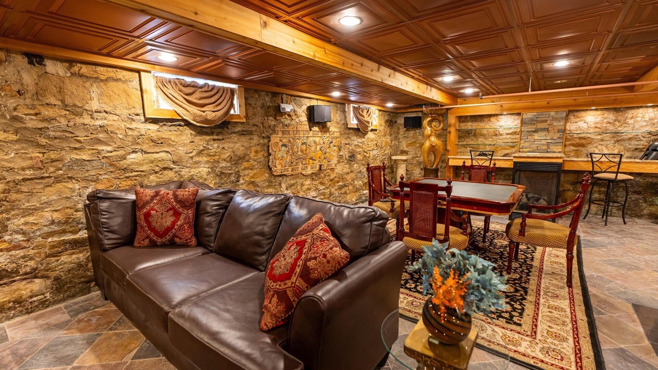 Photo of Livingroom in Connellsville