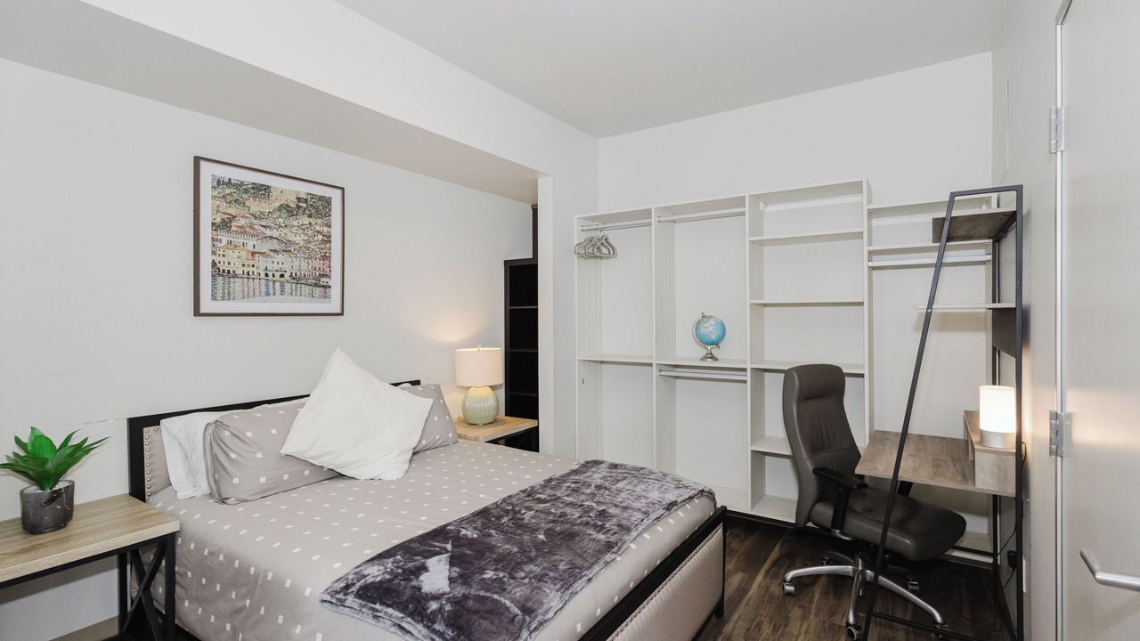 Photo of Bedroom in Little Italy