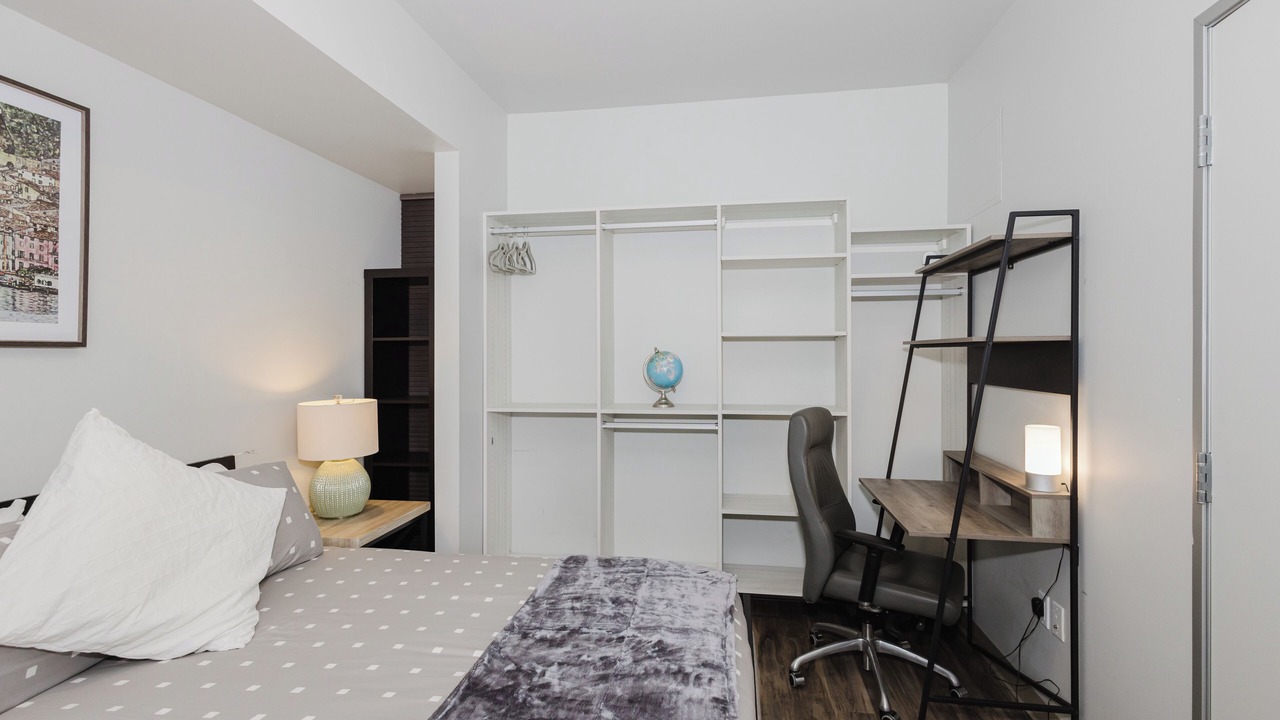 Photo of Bedroom in Little Italy