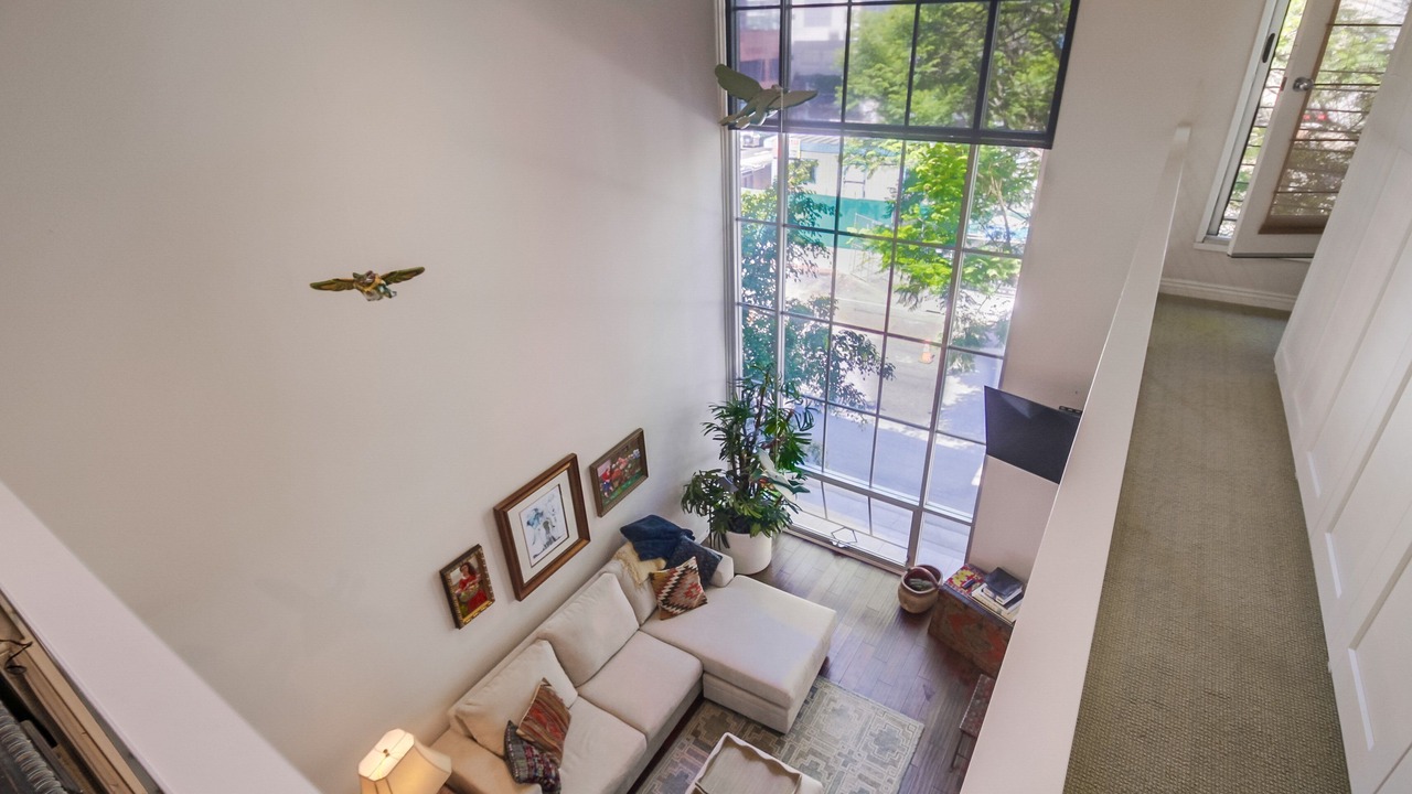 Photo of Livingroom in Little Italy