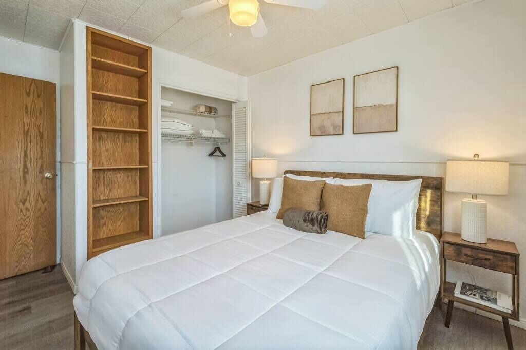 Photo of Bedroom in North Clairemont