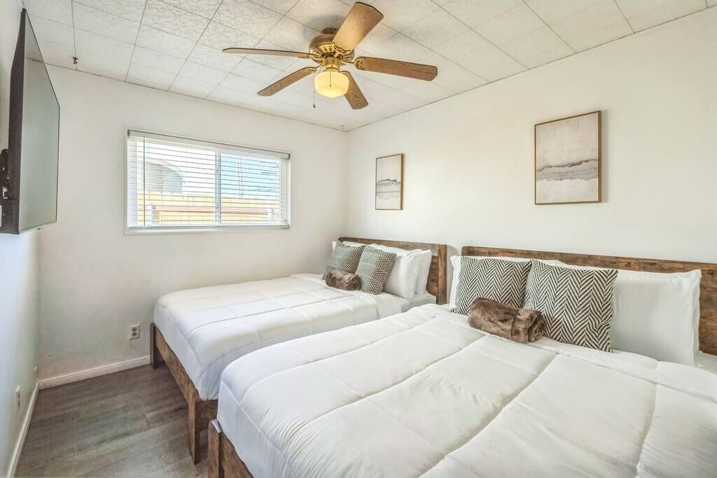 Photo of Bedroom in North Clairemont
