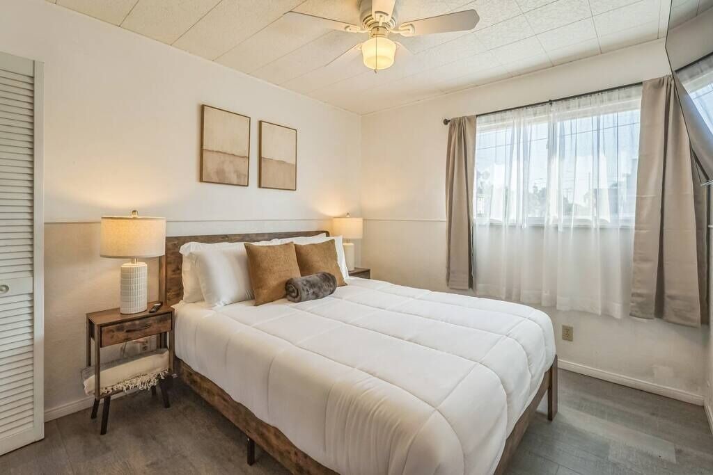 Photo of Bedroom in North Clairemont