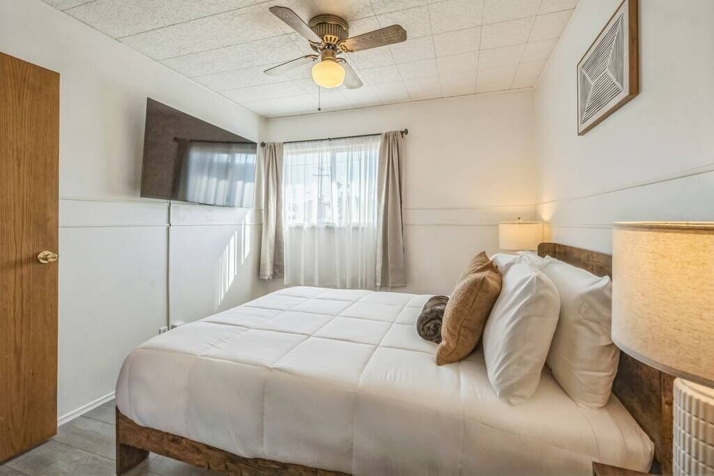 Photo of Bedroom in North Clairemont