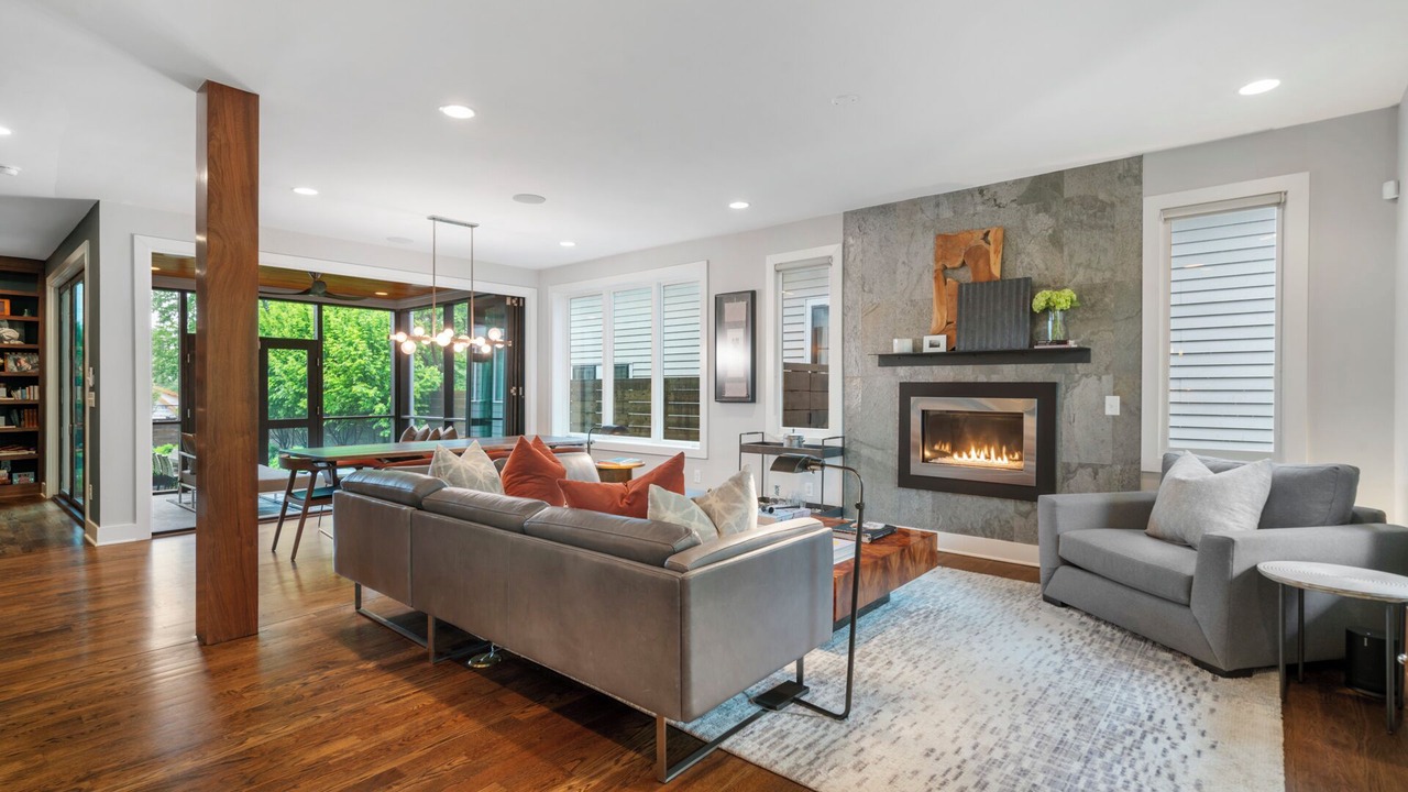 Photo of Livingroom in Historic Edgefield