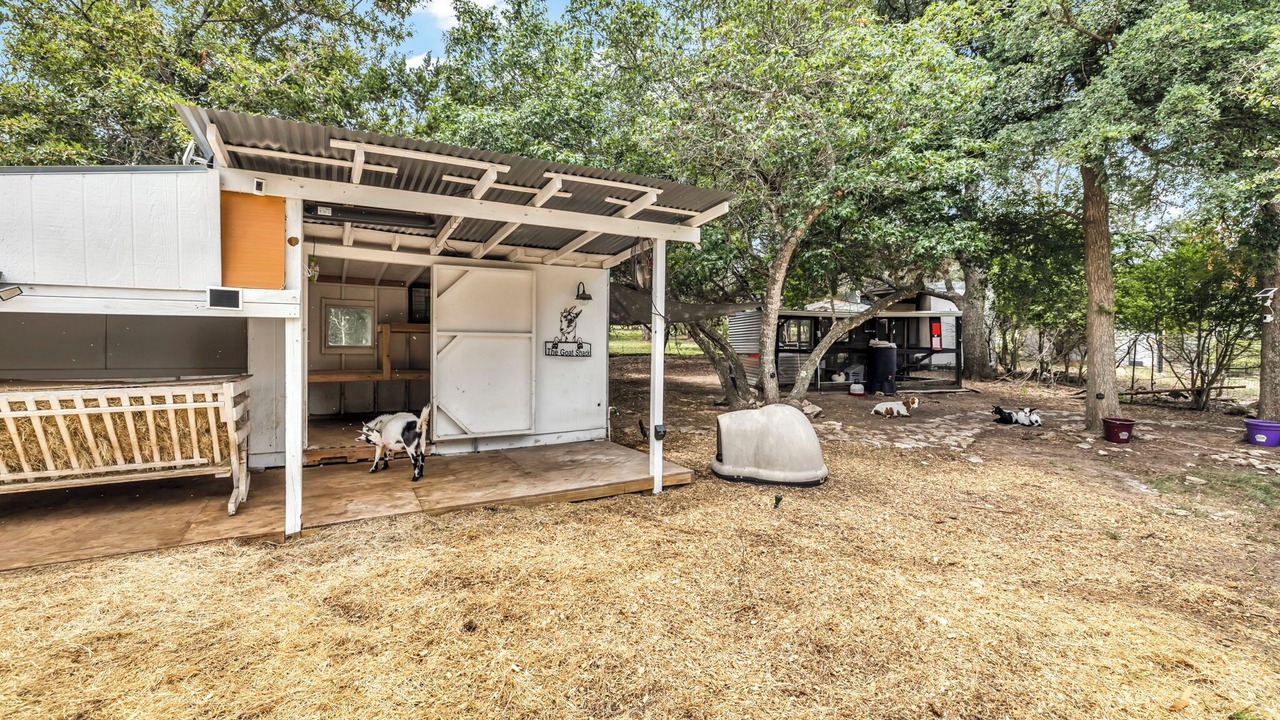Photo of Patio Balcony in Bear Creek
